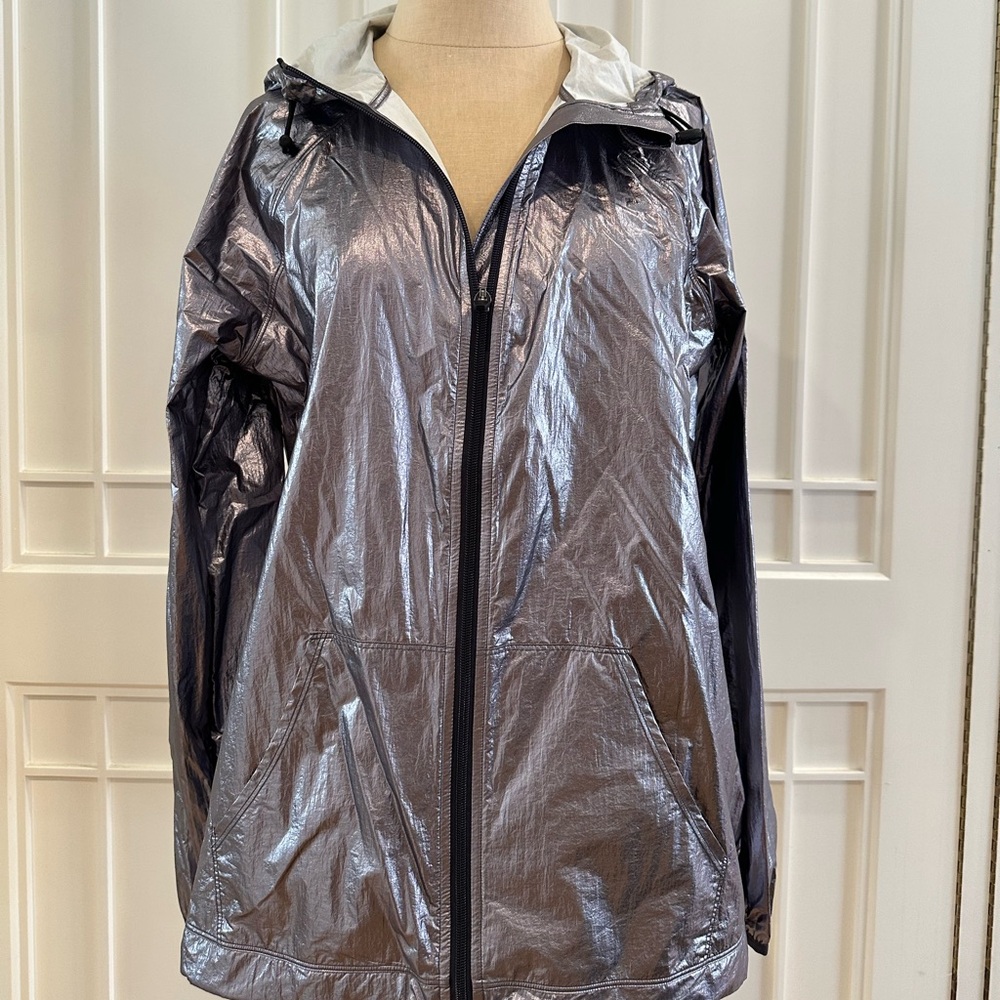 Ideology Metallic Lightweight  Wondbreaker Jacket, Size M, W/ tag on